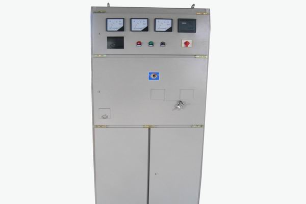 雁塔控制柜-使用3683控制柜前进行这些检查